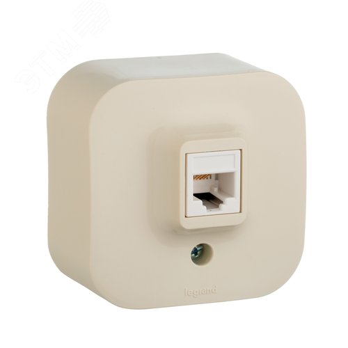 Розетка для открытой установки компьютерная RJ45 кат.5E UTP слоновая кость QUTEO